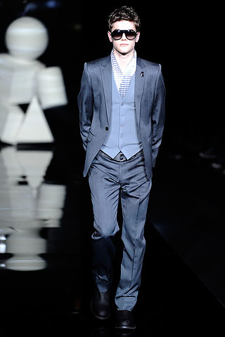 Emporio Armani / - 2010-2011